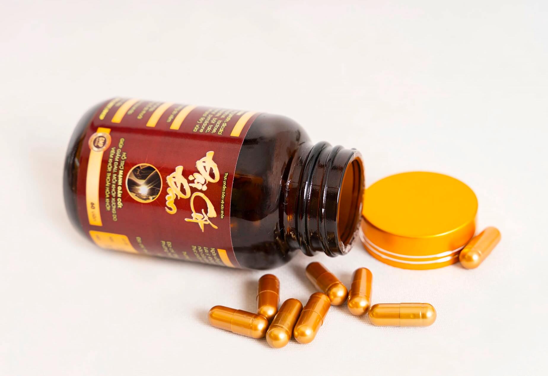 Liệu có thực sự hiệu quả và an toàn khi sử dụng thuốc xương khớp tại Hà Nội